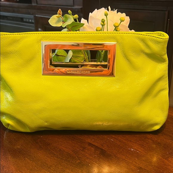Michael Kors Chartreuse Clutch with Gold Accents - Picture 3 of 17